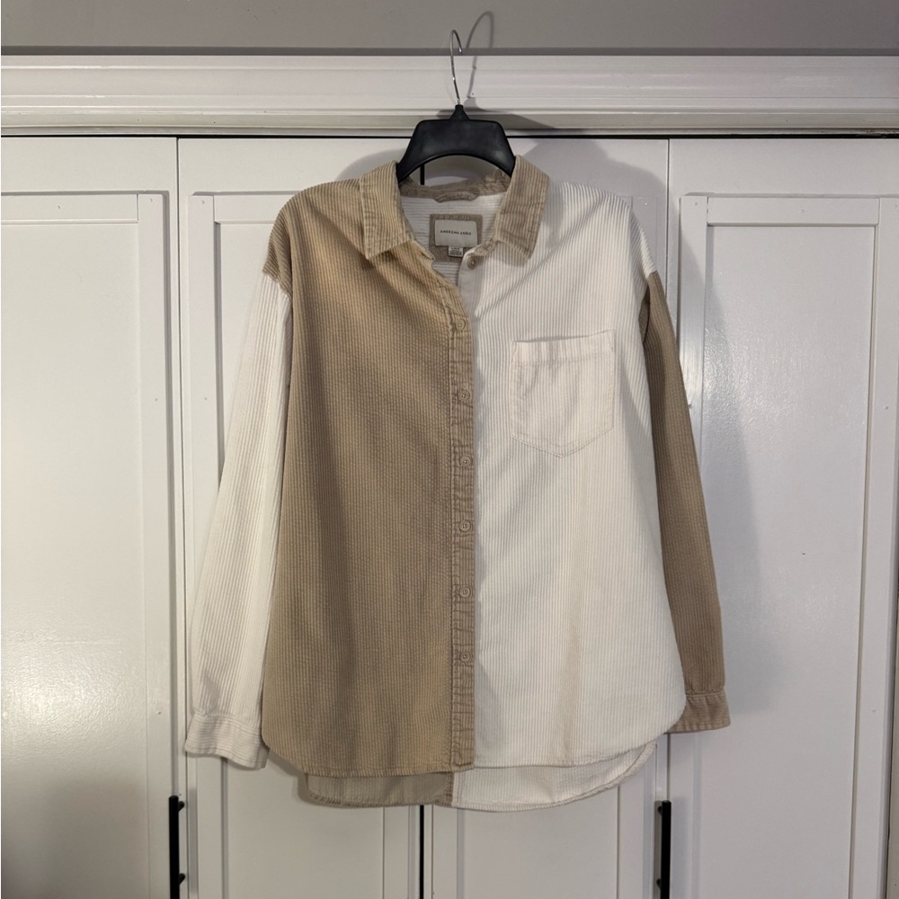 American Eagle Outfitters Two-Tone Corduroy Button-Up Shirt - Cream & Tan
